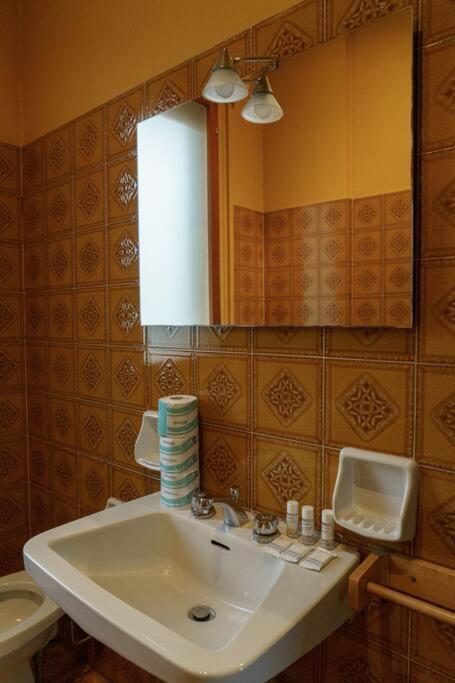 Appartement Fanciful 2-Br Outside Ztl à Florence Extérieur photo
